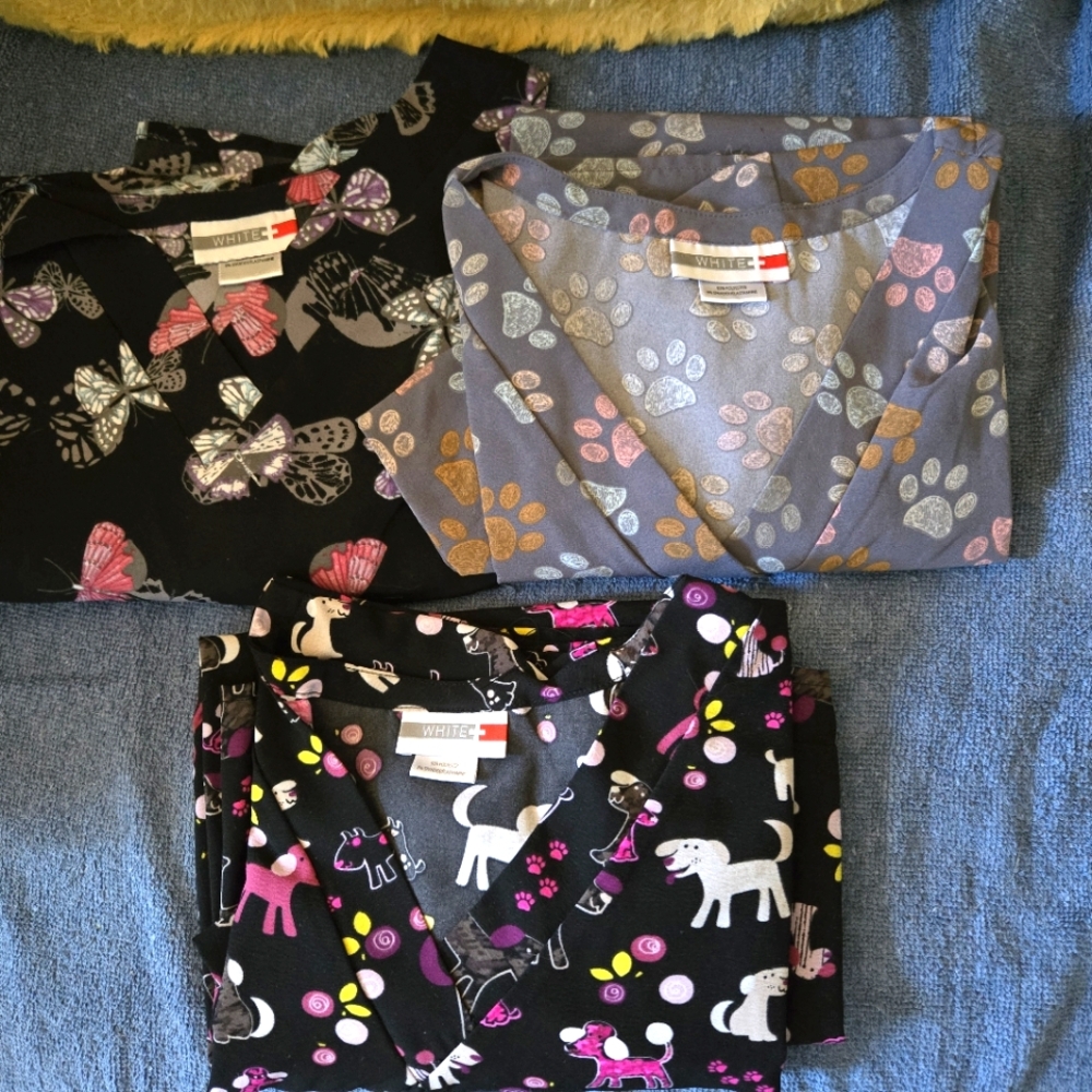 🔥 2 for 40$ 💥 Whitecross 3 pc set of scrub tops